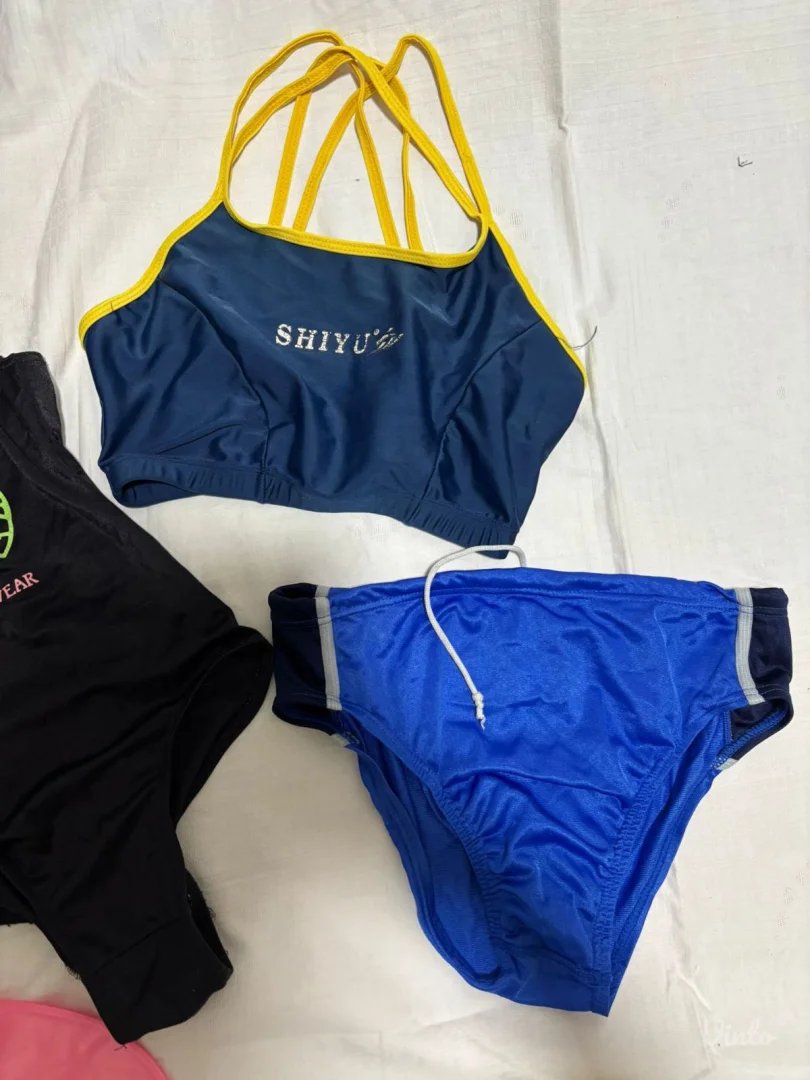 LOT dečijih stvari za kupanje