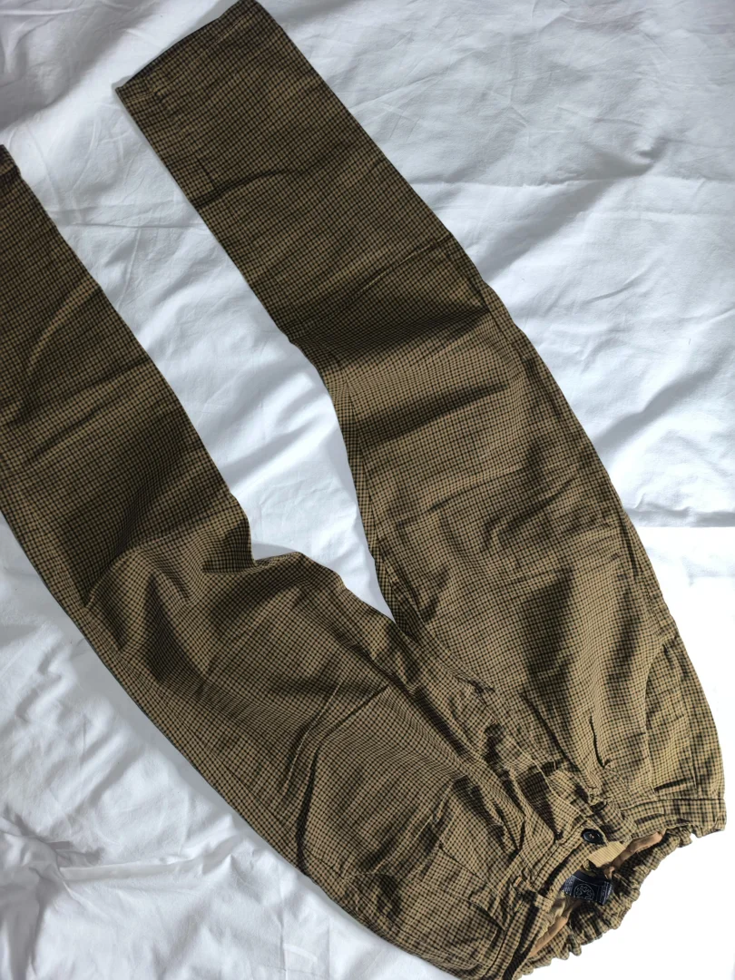 Karirane baggy pantalone
