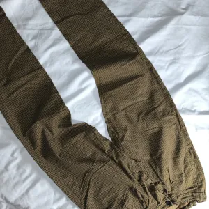 Karirane baggy pantalone