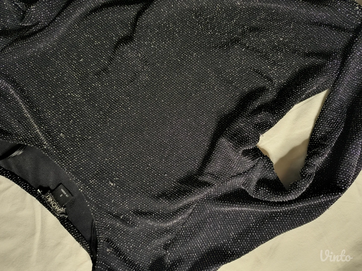 Crop top sa šljokicama