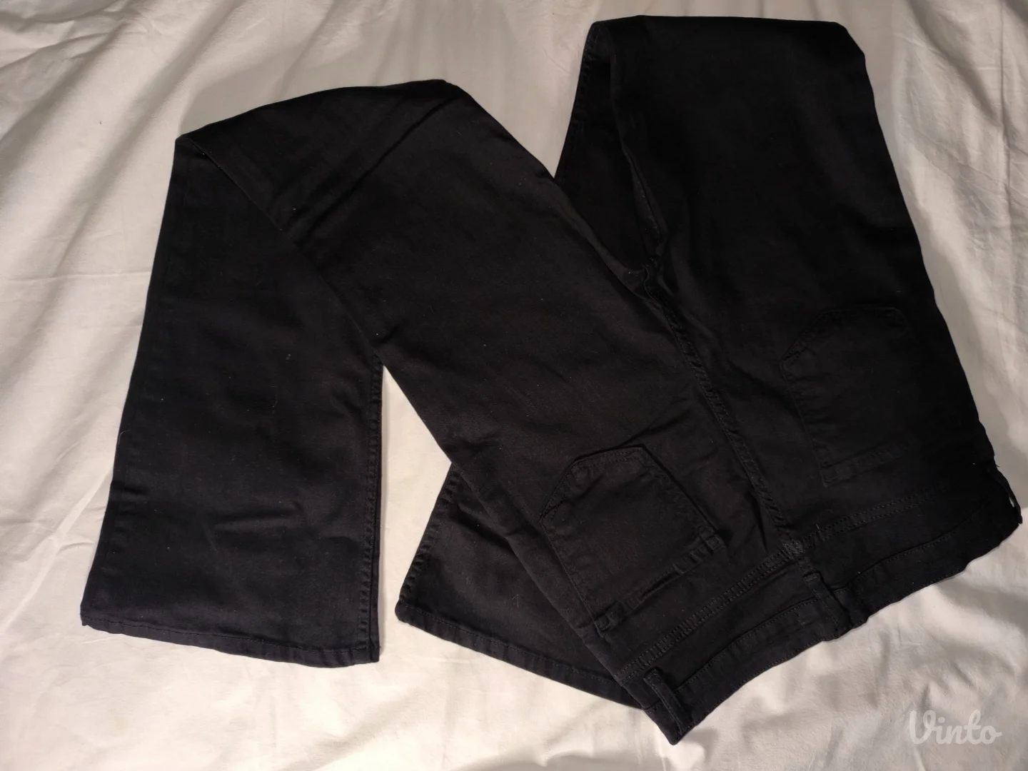 Nove zvoncare sa etiketom