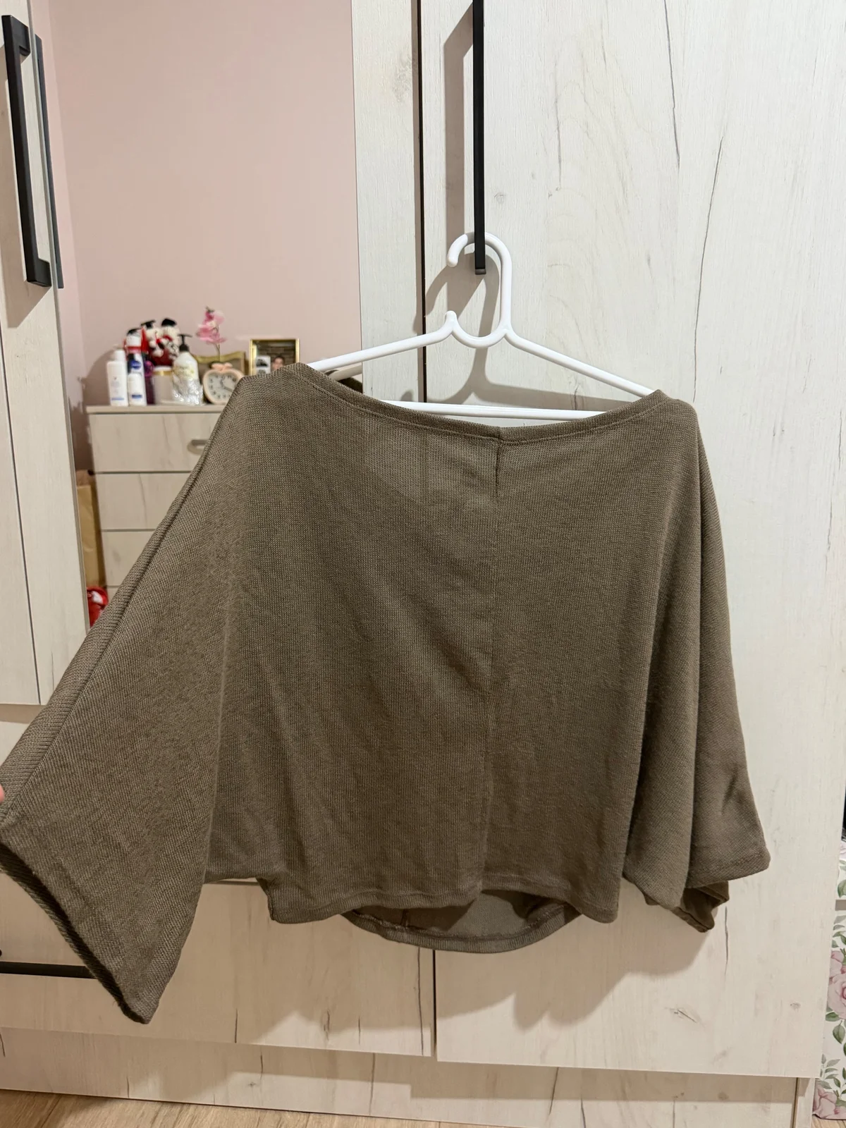H&M džemper/ pončo braon boje