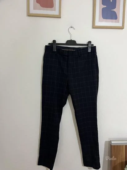 H&M NOVO teget pantalone L/XL