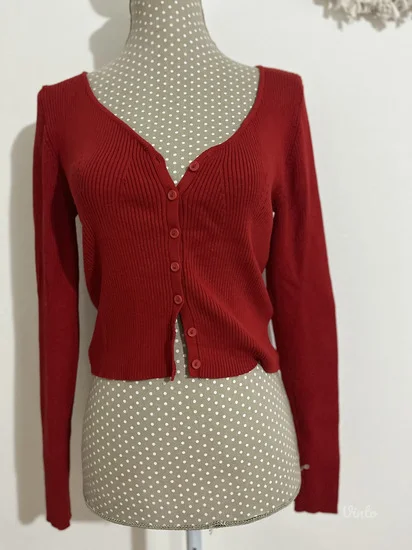 NOVO crveni trikotažni tanji džemper S vel