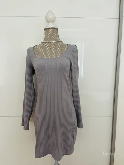 H&M steukirana teikotažna haljina S/M vel