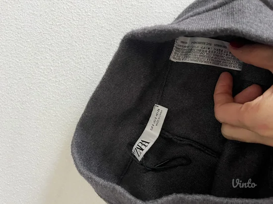 ZARA trenerke donji deo S vel