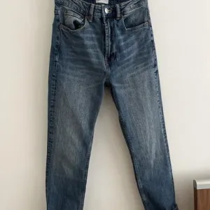 ZARA farmerke vel 36 ili S