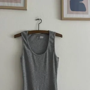 Blondy trikotažna haljina strukirana vel S/M