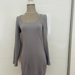 H&M steukirana teikotažna haljina S/M vel