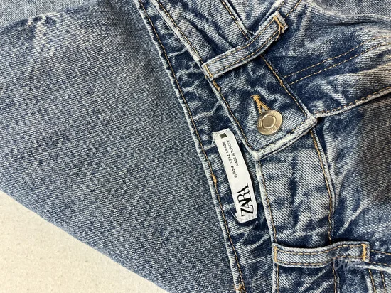 ZARA NOVO mom fit farmerke XS/S