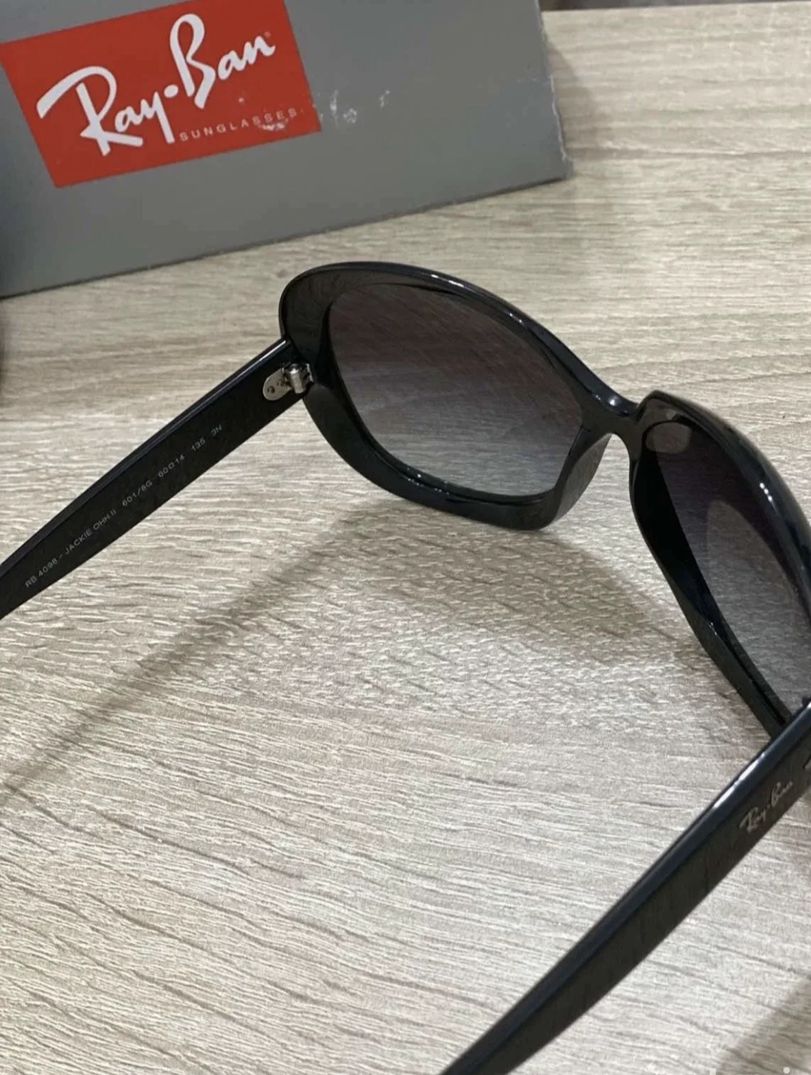 Nove RayBan model Jackie Ohh~ original