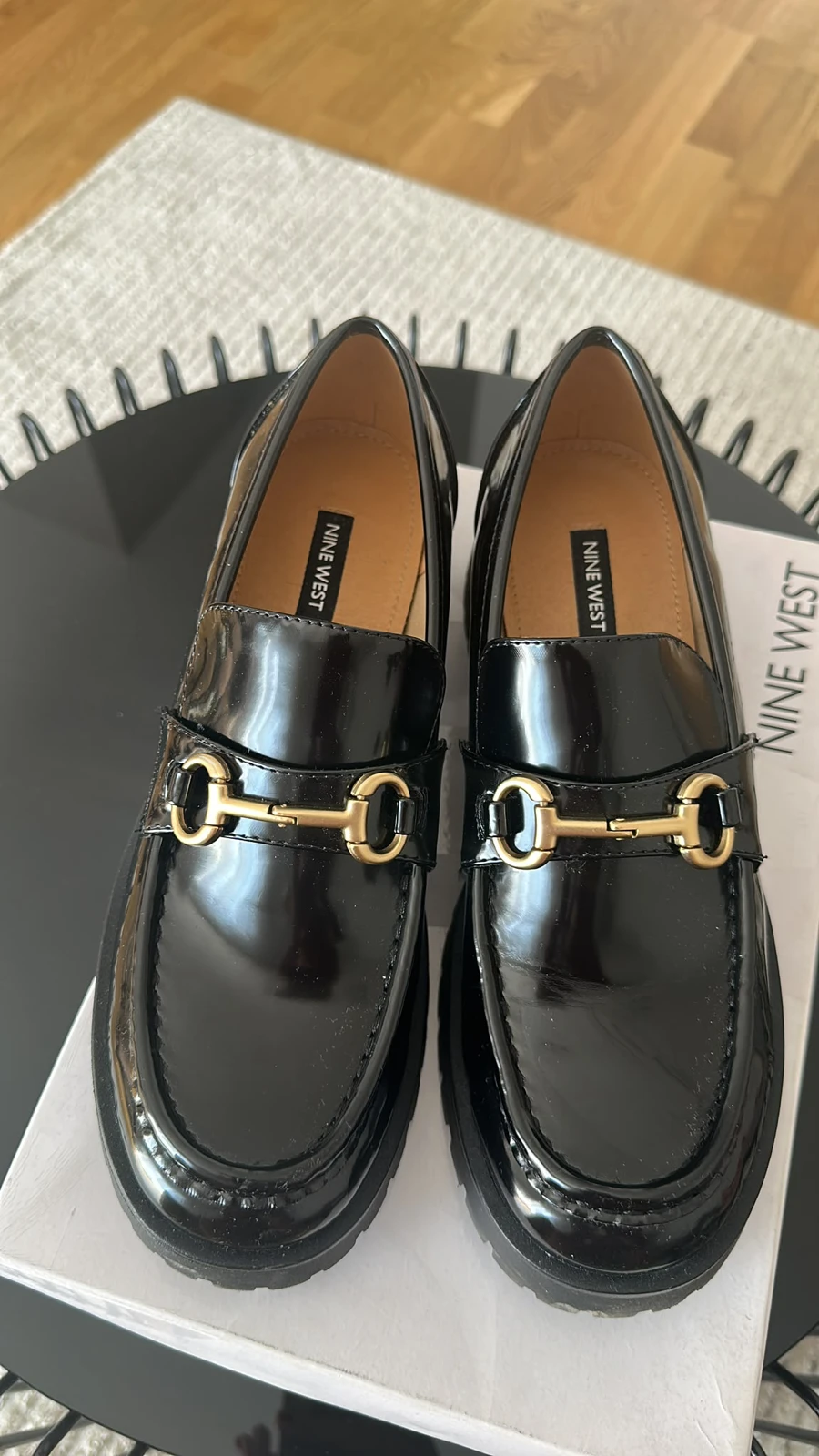 Nove Nine West cipele