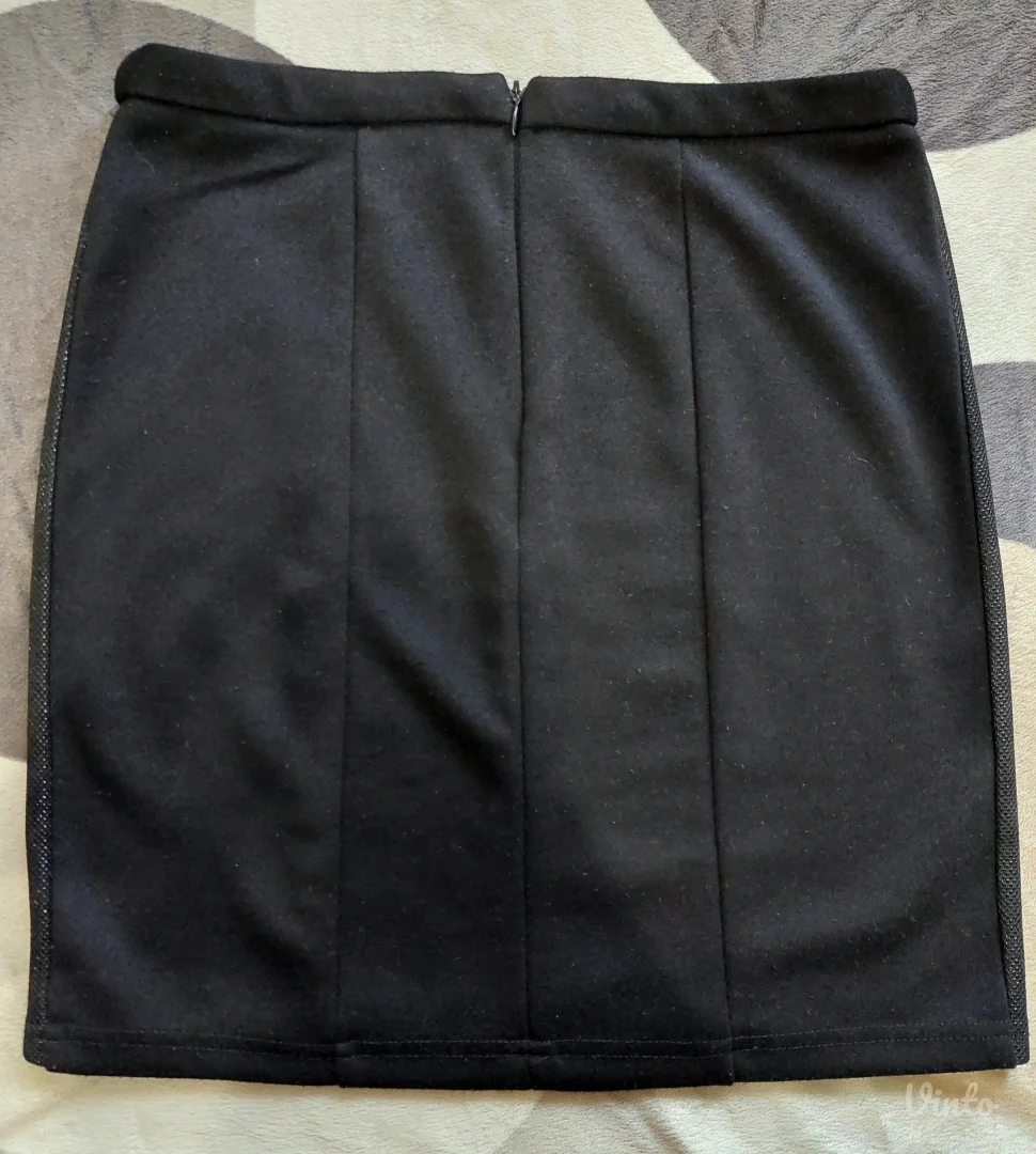 Amisu crna svetlucava mini suknja S