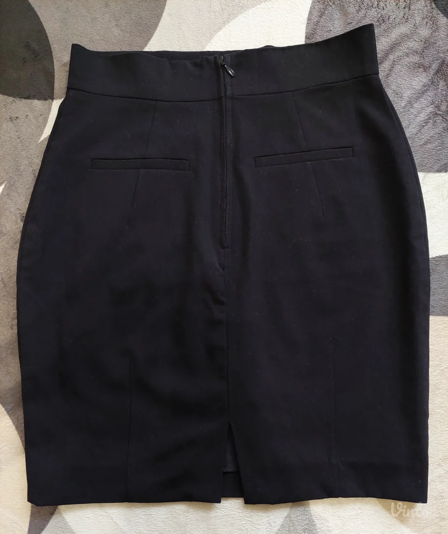 H&M crna pencil suknja 38