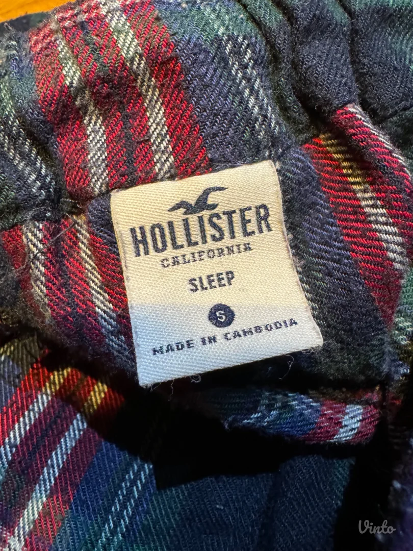 Hollister sleep