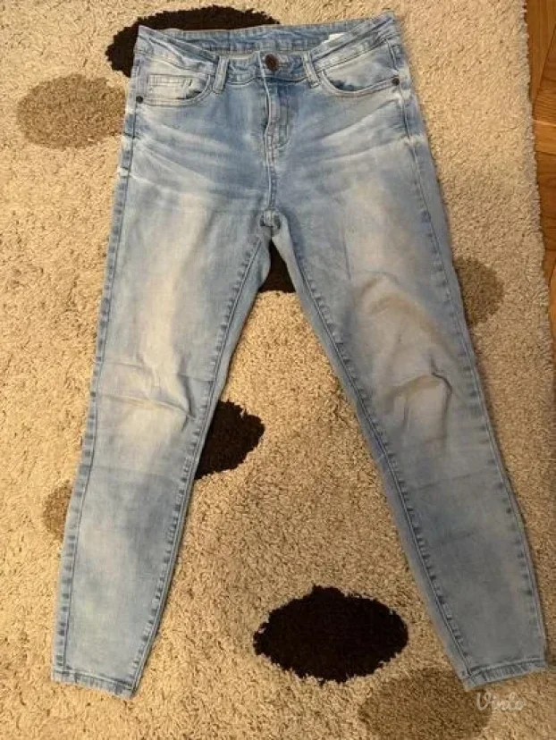 Amisu farmerke veličina 27