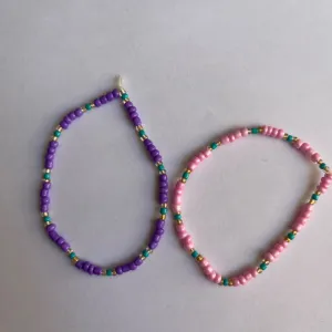 Set ljubičaste i roze narukvice