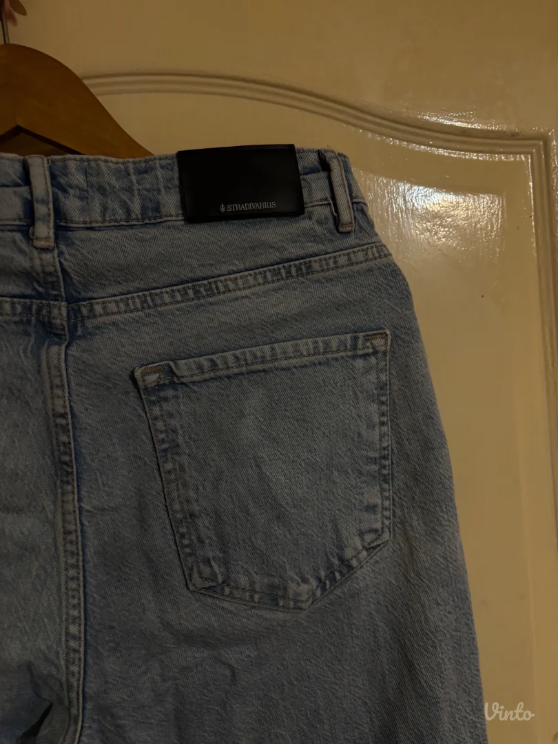 stradivarius farmerke d98