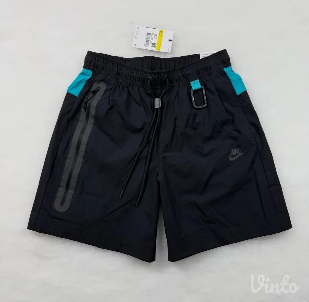 Nike Tech Fleece sorc