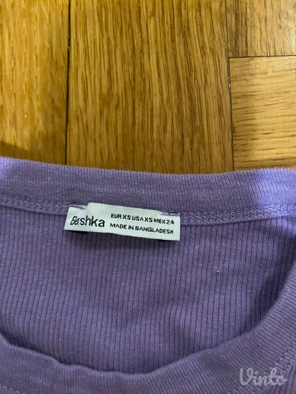 Bershka lila crop majica dugih rukava xs