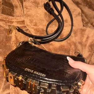 Steve madden torbica crna