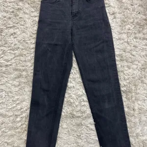 MANGO-zenske farmerice-32