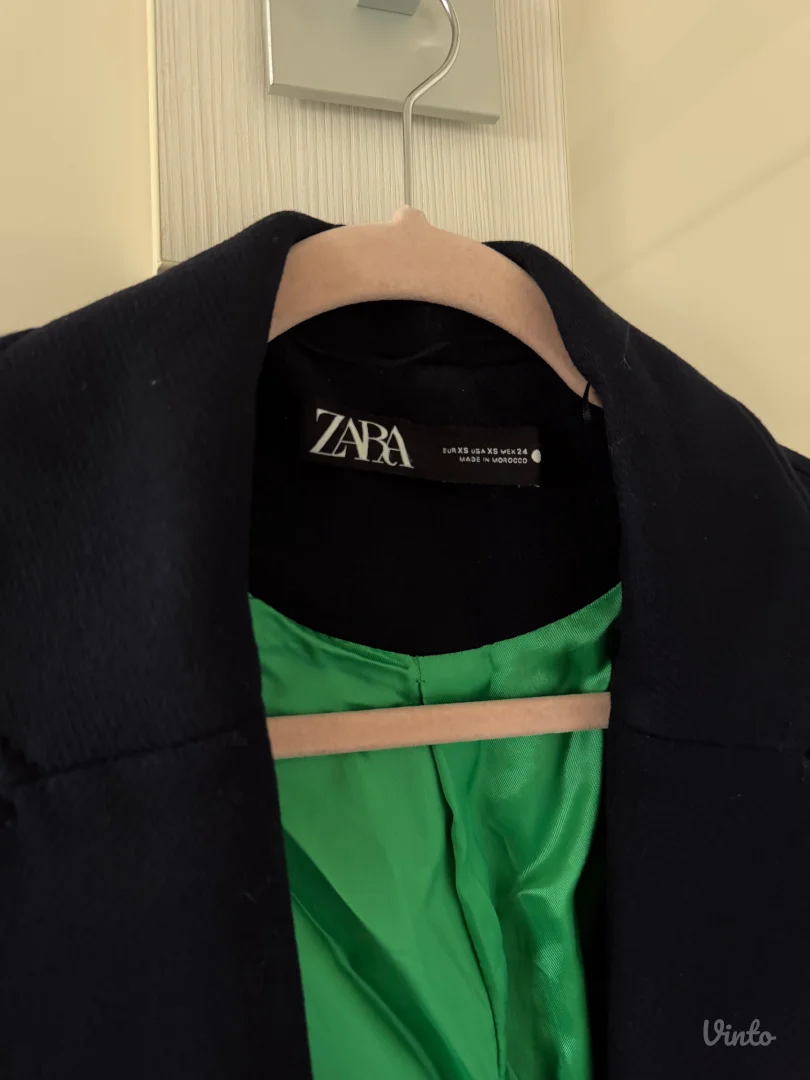 Zara vuneni dugački kaput