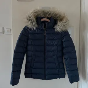 Tommy Hilfiger zimska jakna