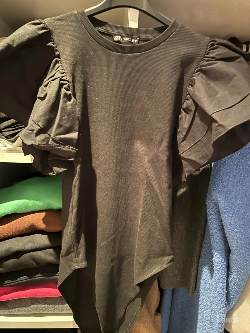 Zara puf rukav bodi-komplet