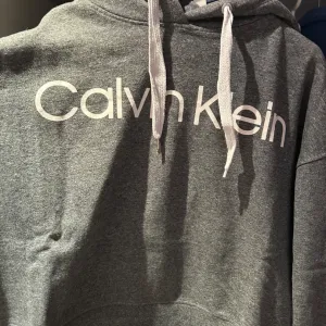 Calvin Klein duks
