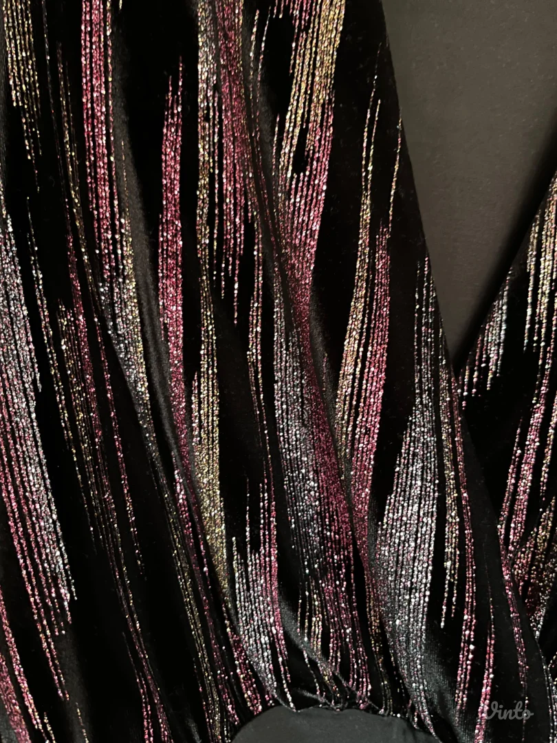 Zara bodi sa sljokicama