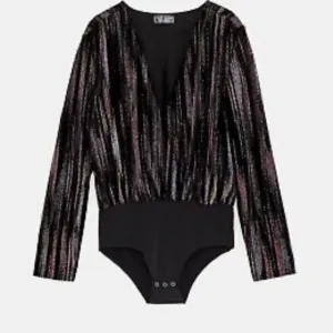 Zara bodi sa sljokicama