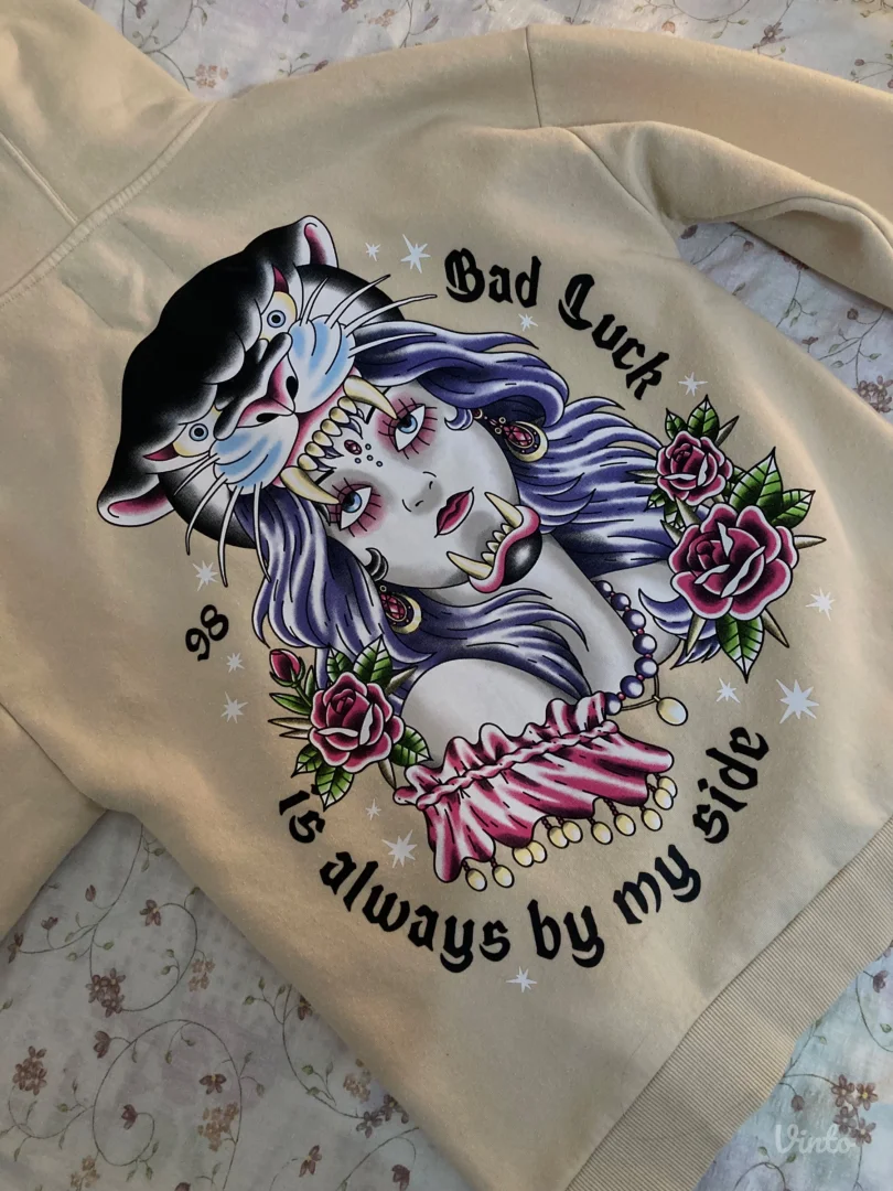 Bershka graphic duks