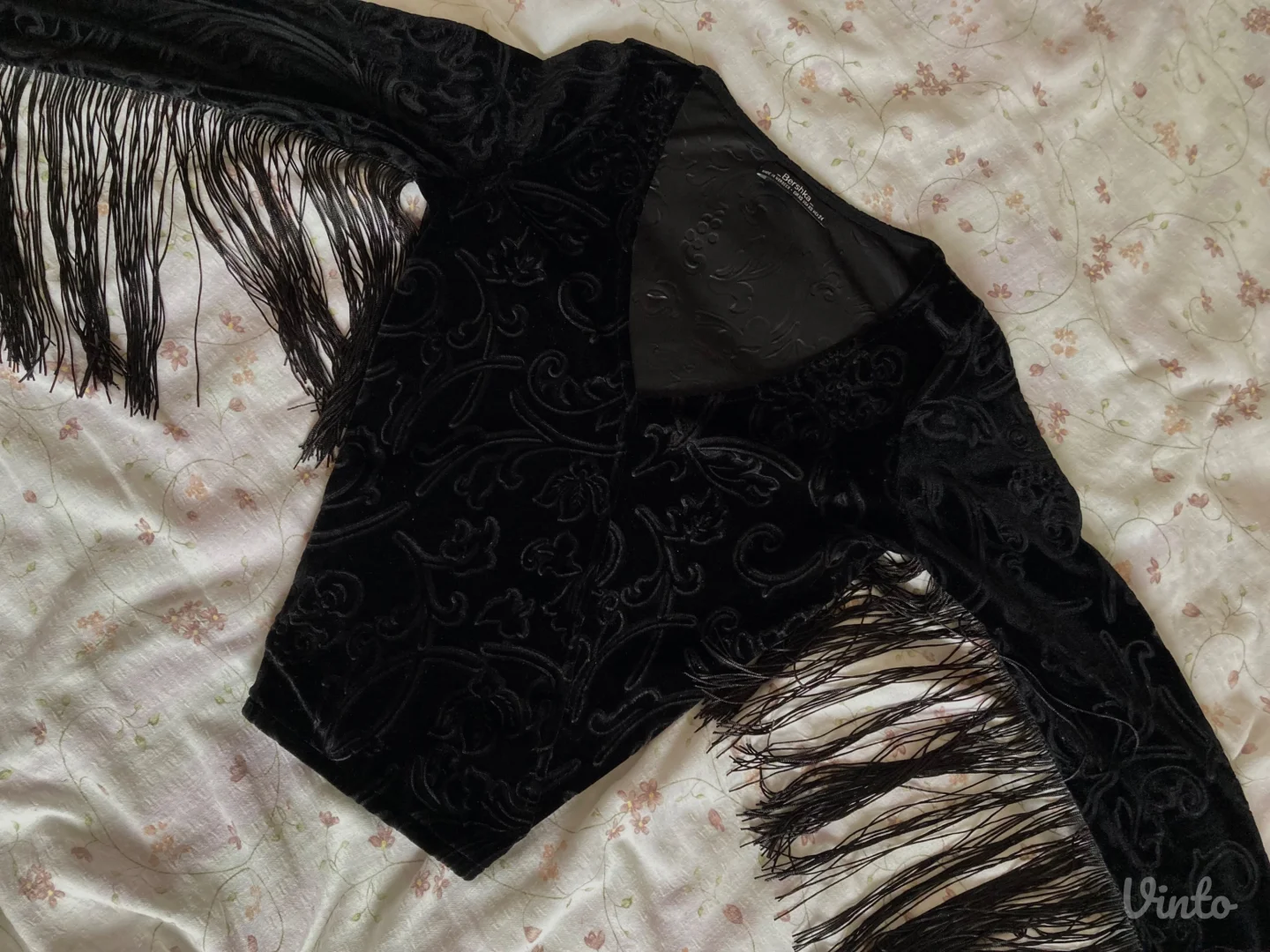 Bershka plisani top sa resama