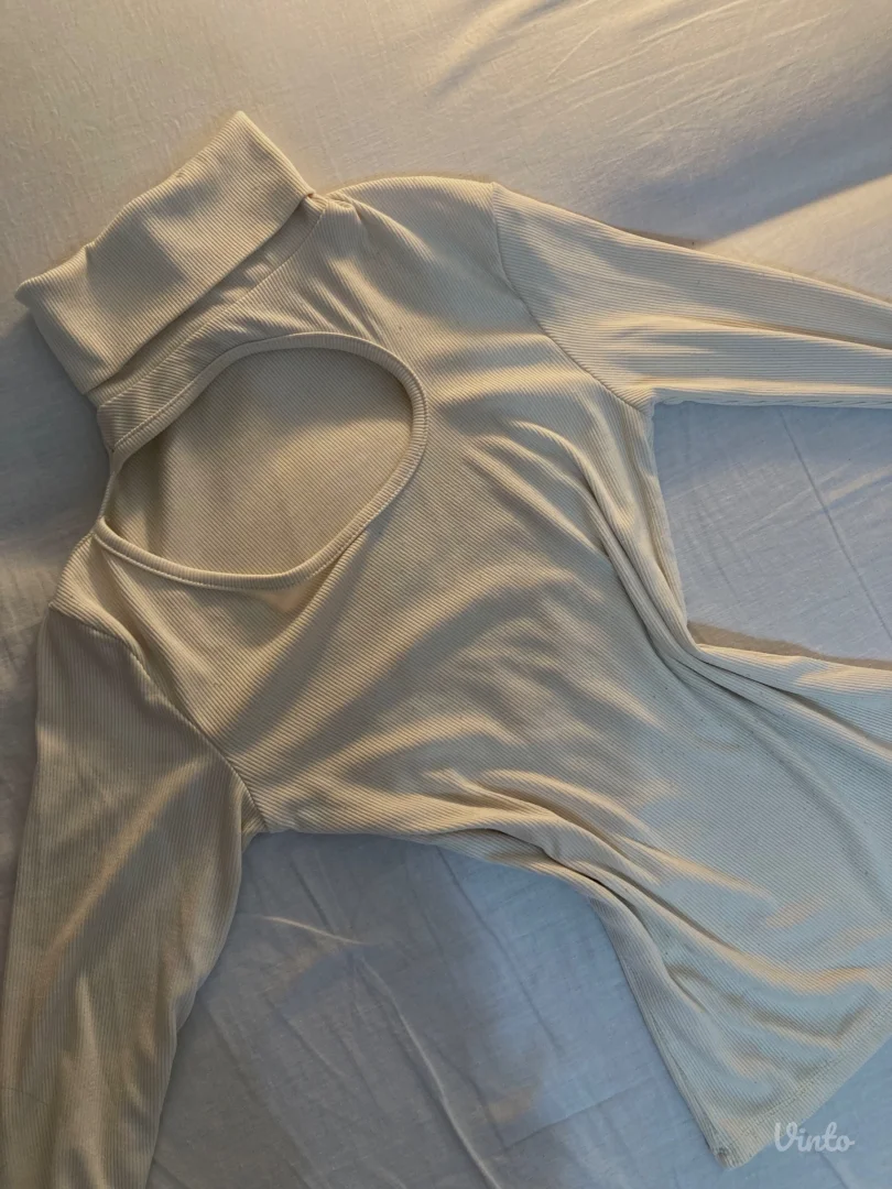 New Yorker asimetricna rolka