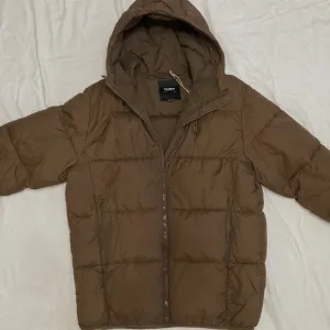 Pull&Bear zimska puffer jakna