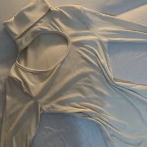 New Yorker asimetricna rolka