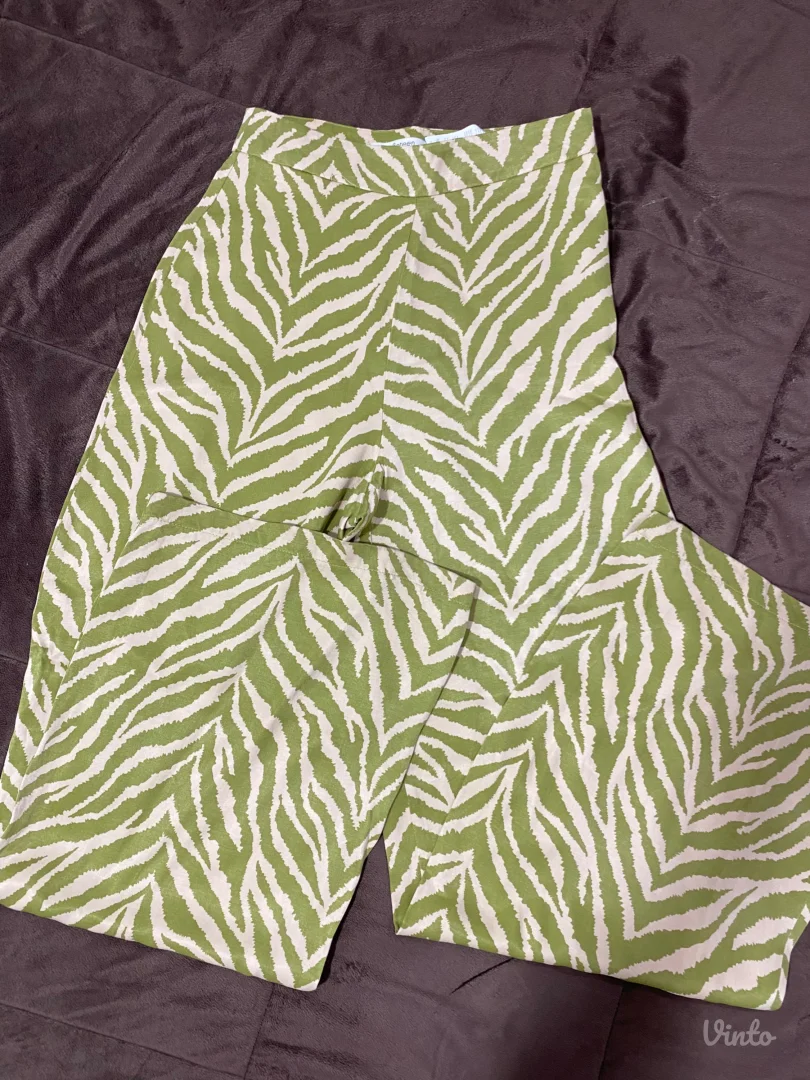 Pantalone široke (nogavice 115cm)