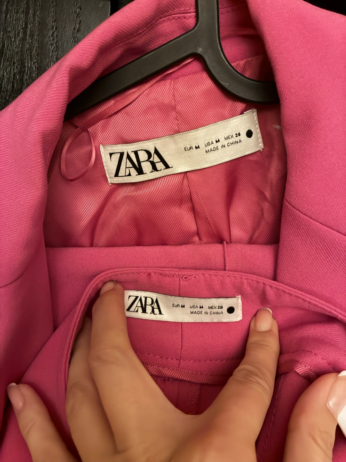 Zara PINK odelo