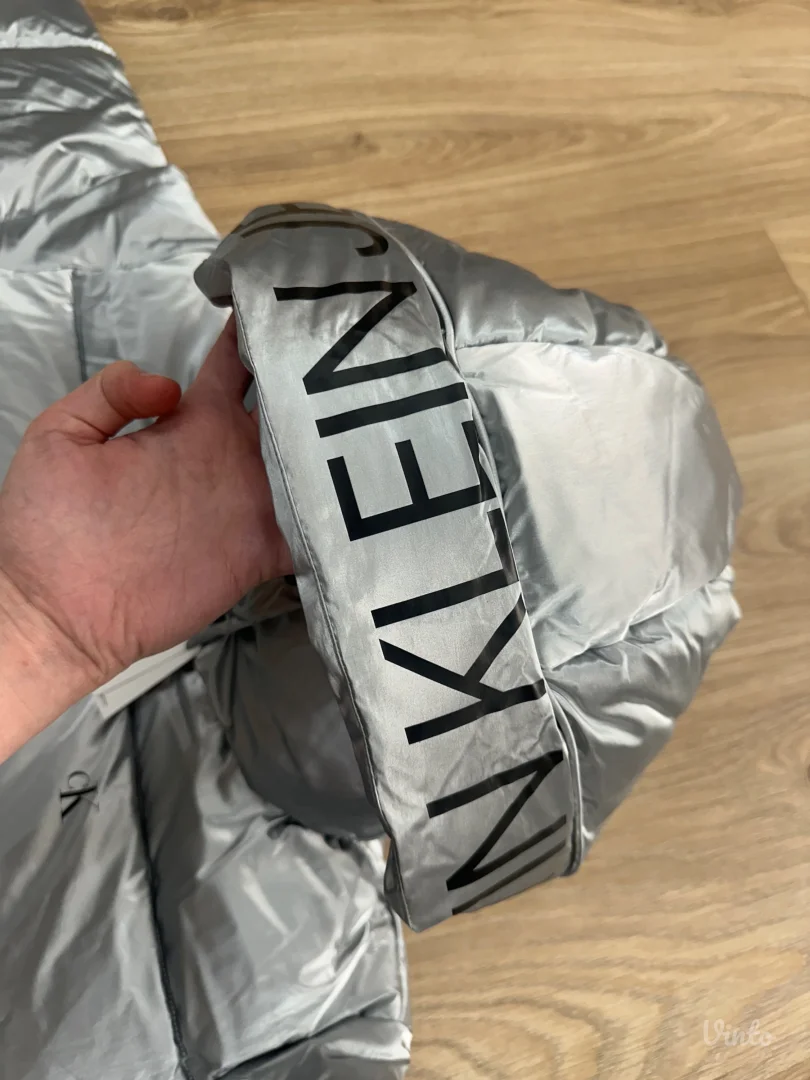 Nova! Calvin Klein jakna