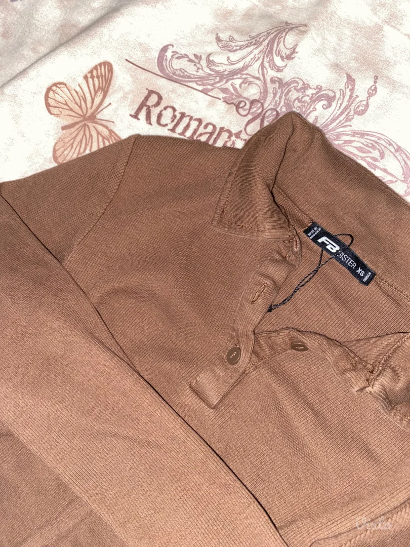 New Yorker bluza sa kragnom