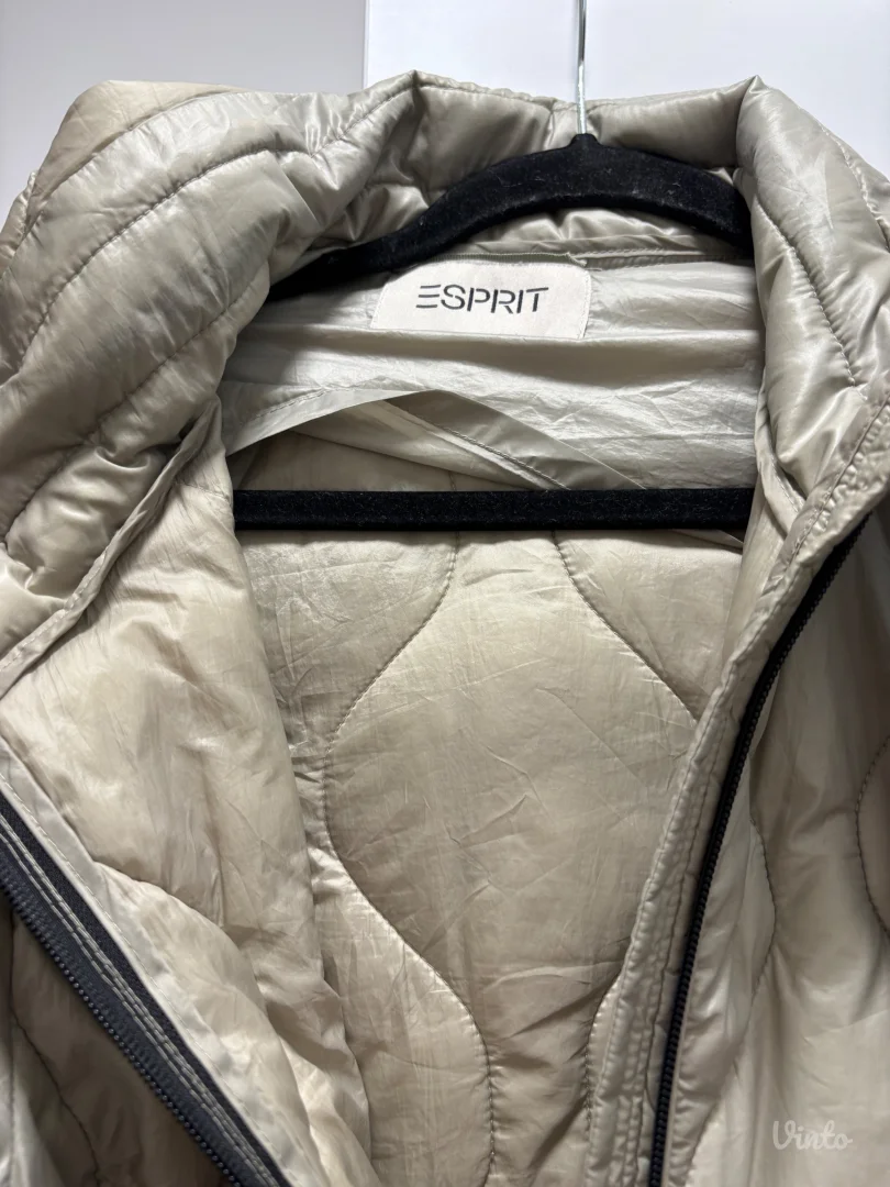 ESPRIT svetlo-zelena jakna