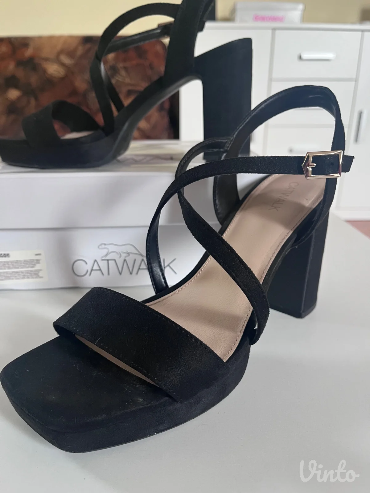 Crne letnje velur sandale