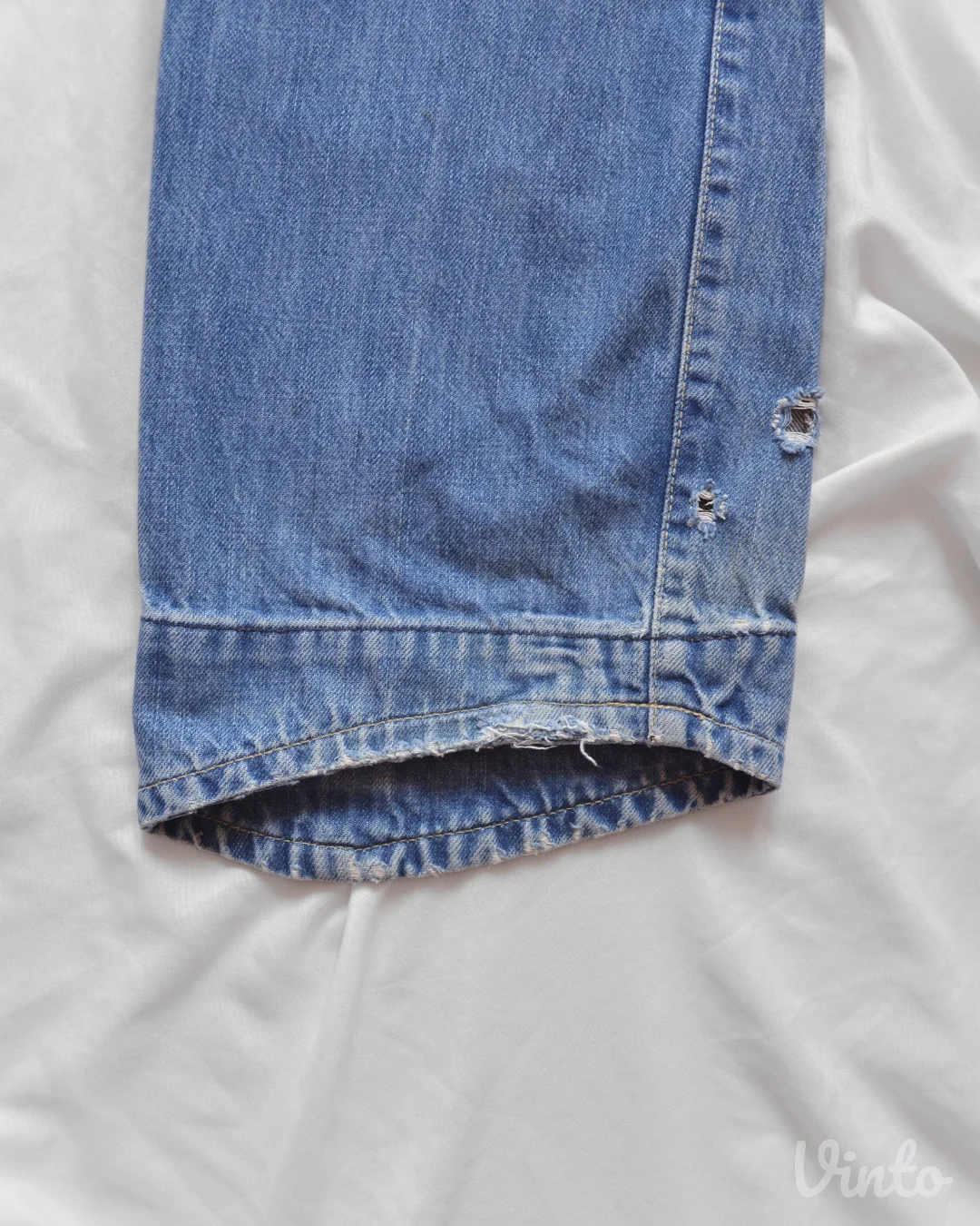 Levi's "Engineered" farmerice