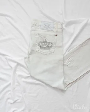 Victoria Beckham farmerice