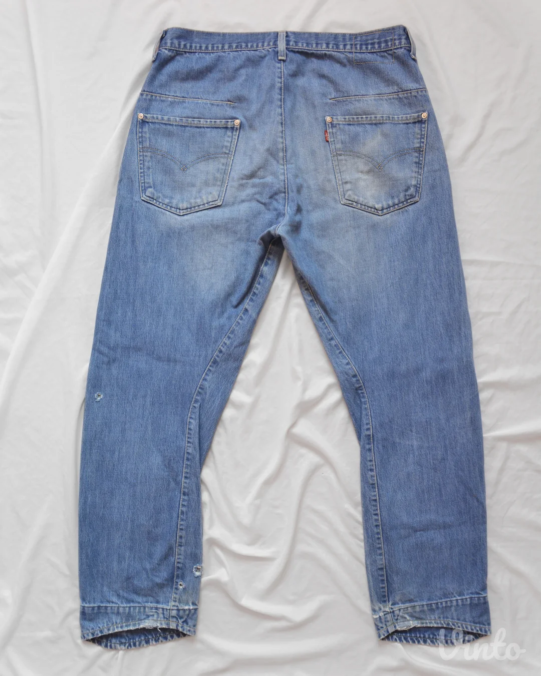 Levi's "Engineered" farmerice