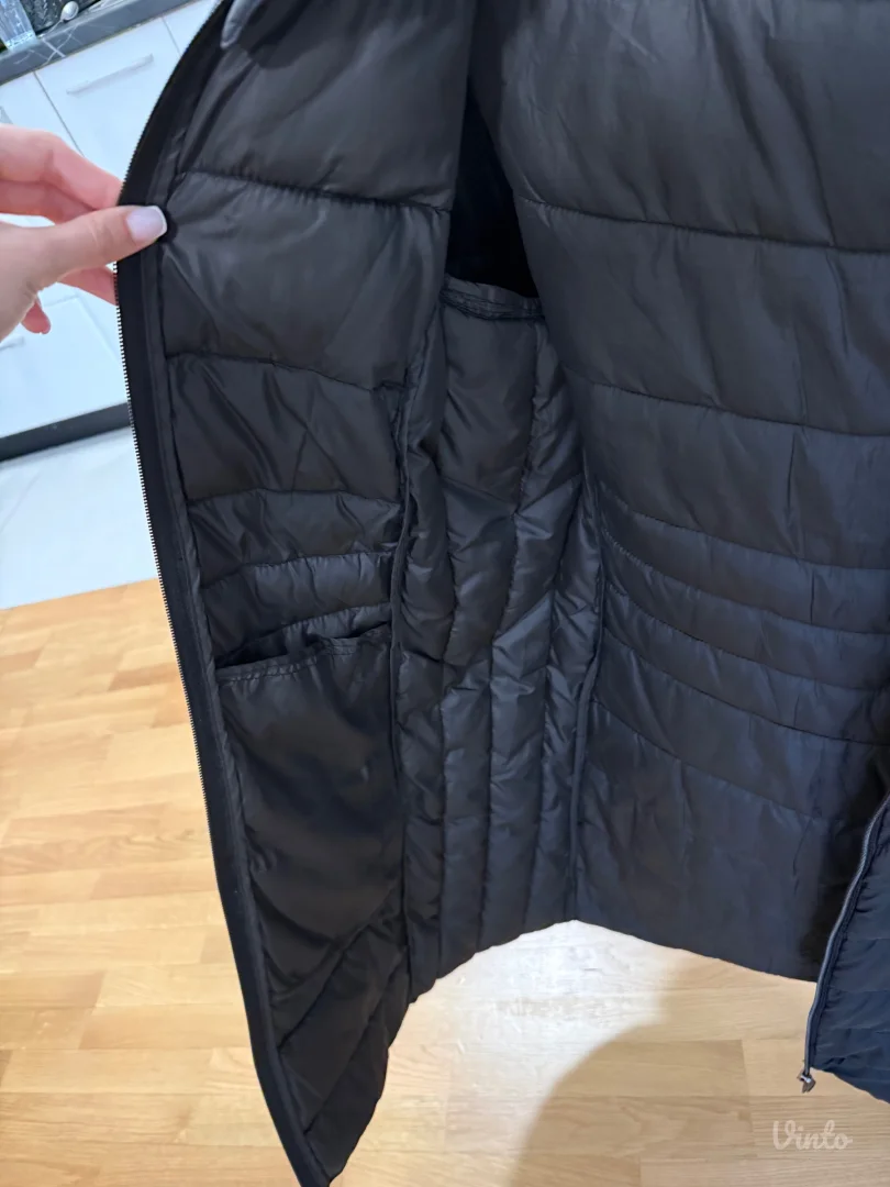 Esmara ženaka jakna M Crna