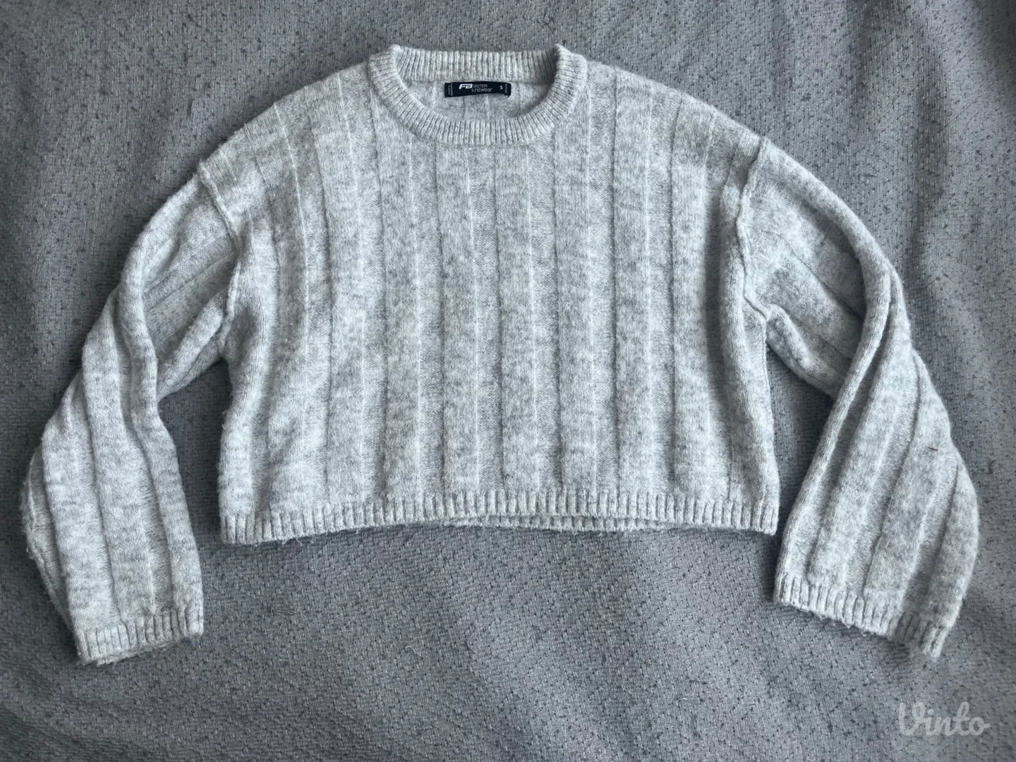 Sivi rebrasti džemper - NENOŠEN