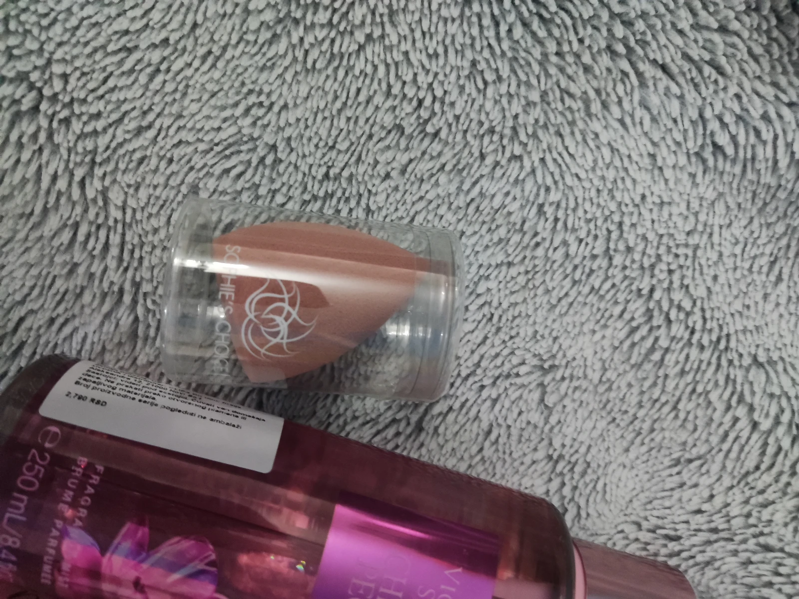 Lot rumenilo, beauty blender i mist za telo