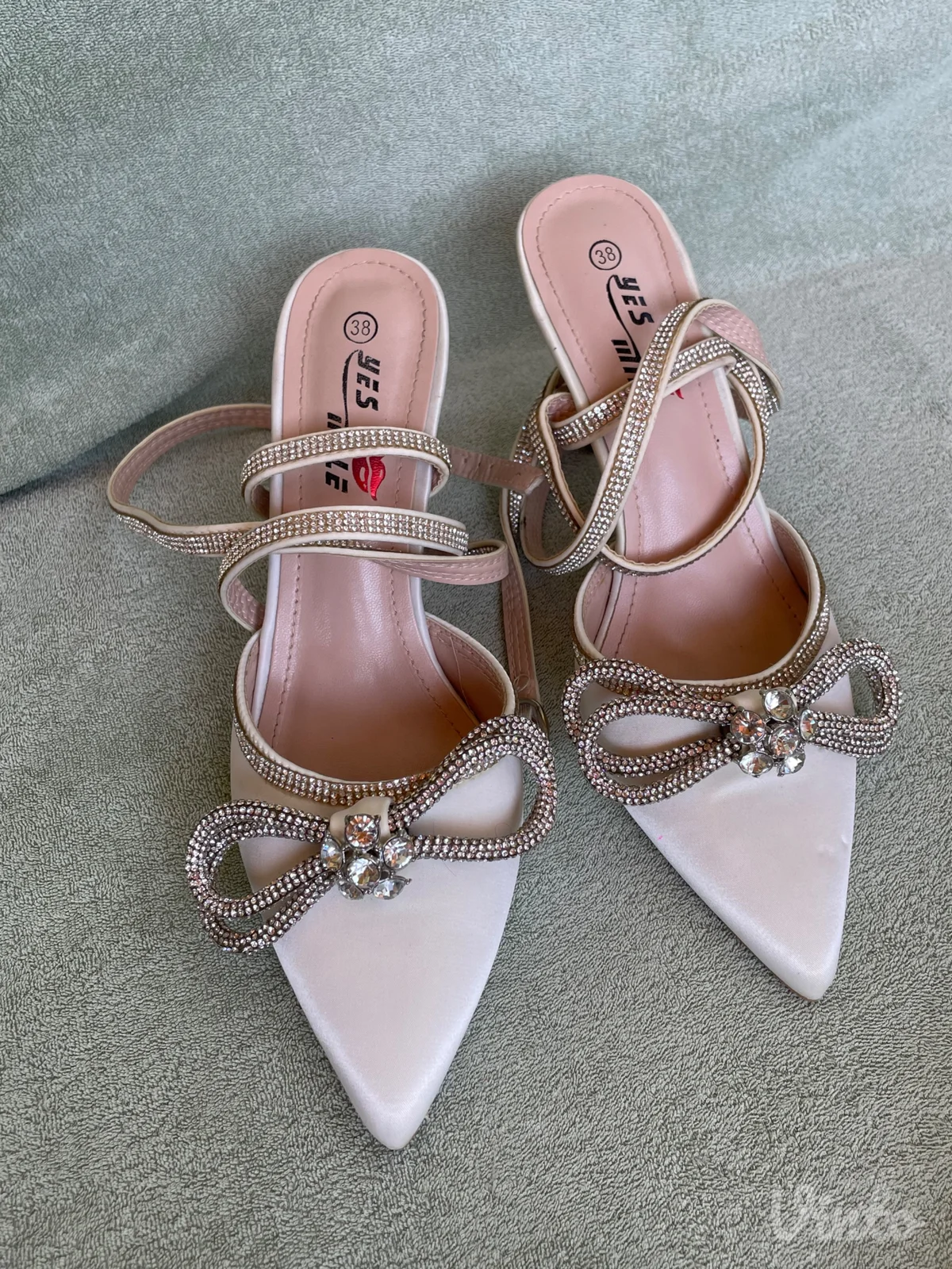Elegantne salonke 38